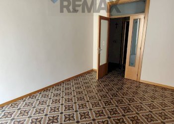 Stanza vuota - Bilocale VIA GARIBALDI
152, Paterno - foto 7