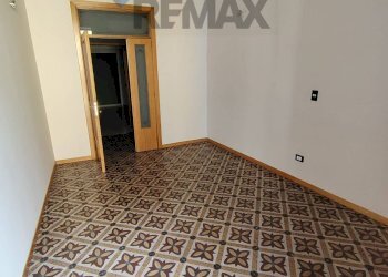 Stanza vuota - Bilocale VIA GARIBALDI
152, Paterno - foto 8