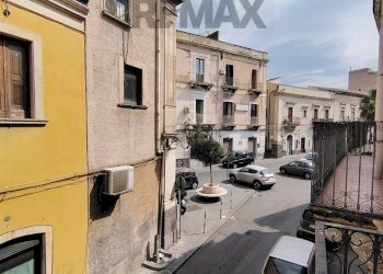 Edificio all\'aperto - Bilocale VIA GARIBALDI
152, Paterno - foto 10