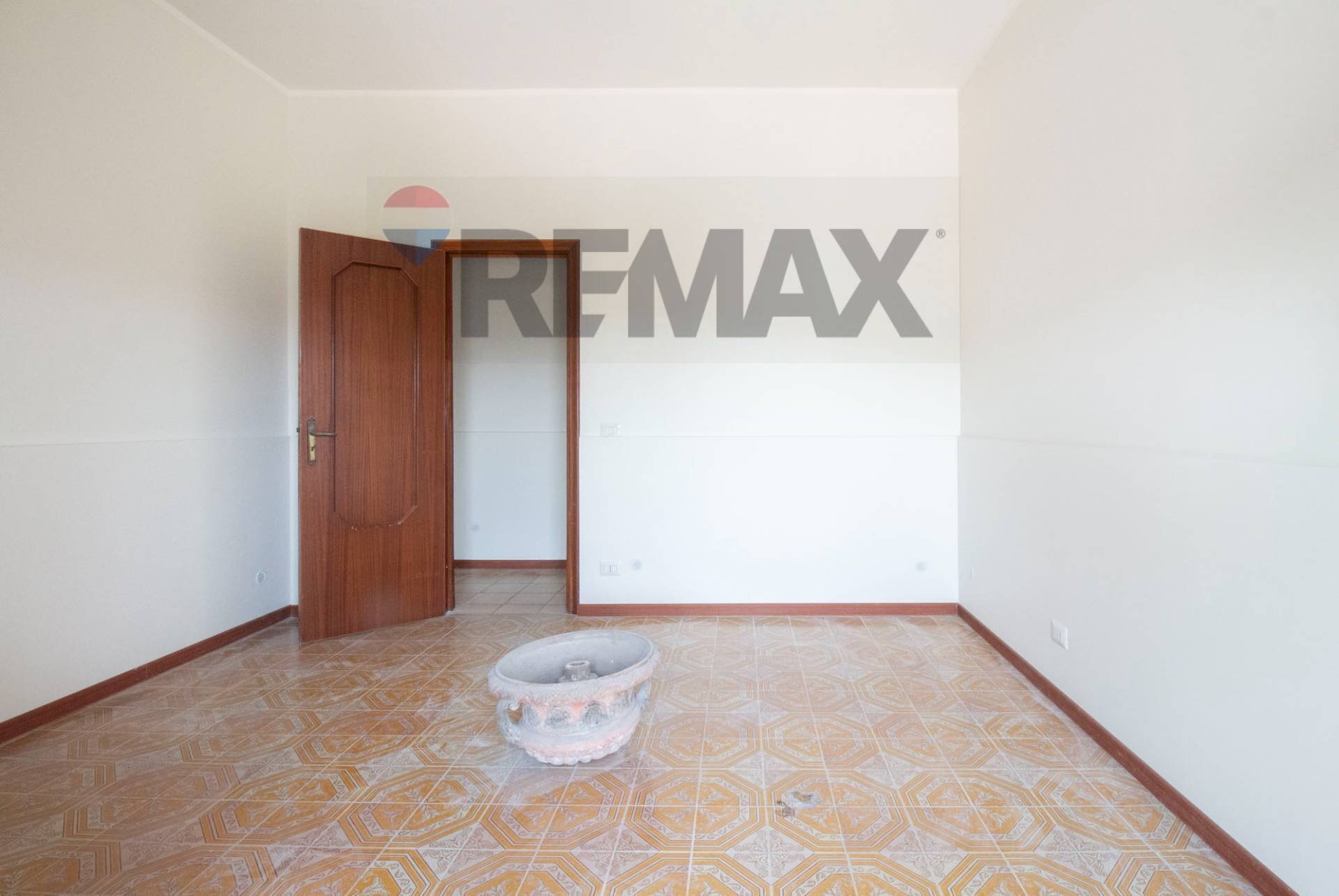 Stanza vuota - Three-room apartment Via Della Felce
15, Catania - photo 3