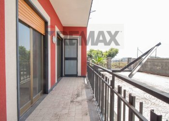 Balcone - Three-room apartment Via Della Felce
 
15, Catania - photo 11