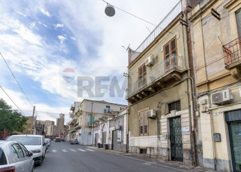Edificio all\'aperto - Bilocale Via Pietro Novelli
 
37, Catania - foto 1