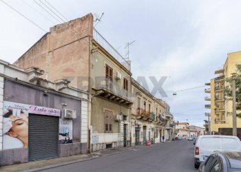 Edificio all\'aperto - Bilocale Via Pietro Novelli
 
37, Catania - foto 35