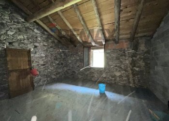Stanza vuota - Rustic Via Portico
4, Ardesio - photo 5