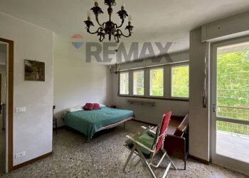 Camera / camera da letto - Stable - Palace Via Capovalle
17, Roncobello - photo 9