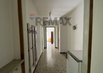 Hall / corridoio - Stable - Palace Via Capovalle
17, Roncobello - photo 11