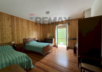 Camera / camera da letto - Stable - Palace Via Capovalle
17, Roncobello - photo 21