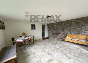Sala da pranzo - Stable - Palace Via Capovalle
17, Roncobello - photo 23