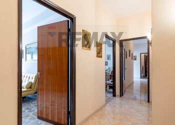 Hall / corridoio - Appartamento Via Rosario Gagliardi
 
32, Siracusa - foto 3