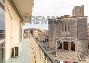 Balcone - Appartamento Via Rosario Gagliardi
 
32, Siracusa - foto 12