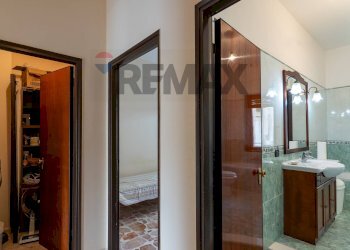 Bagno - Appartamento Via Rosario Gagliardi
 
32, Siracusa - foto 13