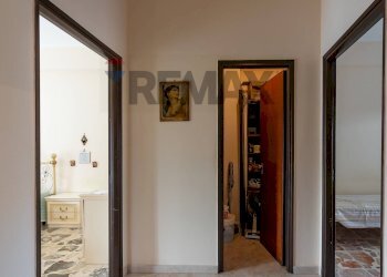 Hall / corridoio - Appartamento Via Rosario Gagliardi
 
32, Siracusa - foto 28