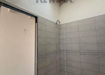 Bagno - Attico Via Nizza
 
8, Savona - foto 11