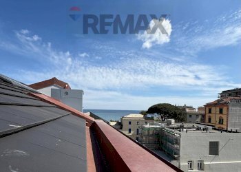 Terrazza - Attico Via Nizza
 
8, Savona - foto 14