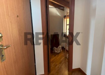 Hall / corridoio - Trilocale Via Contradello
 
8, Curno - foto 21