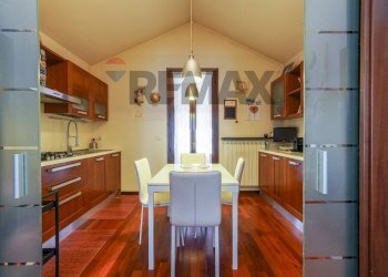 Cucina - Three-room apartment via Silvio Pellico
 
52, Bernareggio - photo 5
