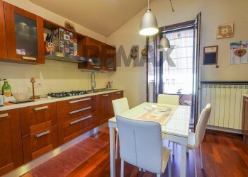 Cucina - Three-room apartment via Silvio Pellico
 
52, Bernareggio - photo 6