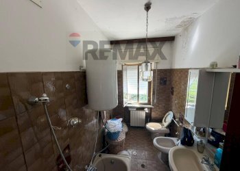 Bagno - Semi-detached house Contrada Bore Di Tenna
 
50, Fermo - photo 15