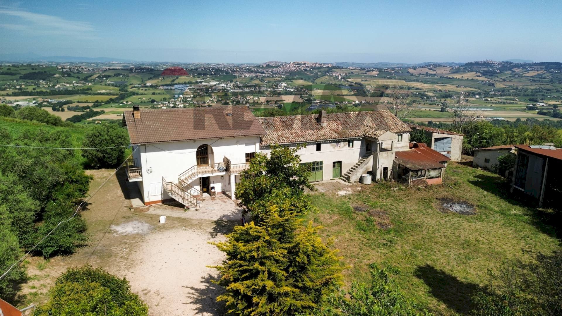 Casa all\'aperto - Rustico Contrada Bore Di Tenna
 
50, Fermo - foto 1