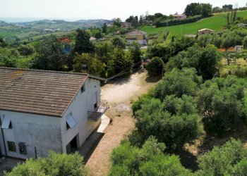 Casa all\'aperto - Rustic Contrada Bore Di Tenna
50, Fermo - photo 5