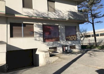 Casa all\'aperto - Capannone Falconara Marittima - foto 4