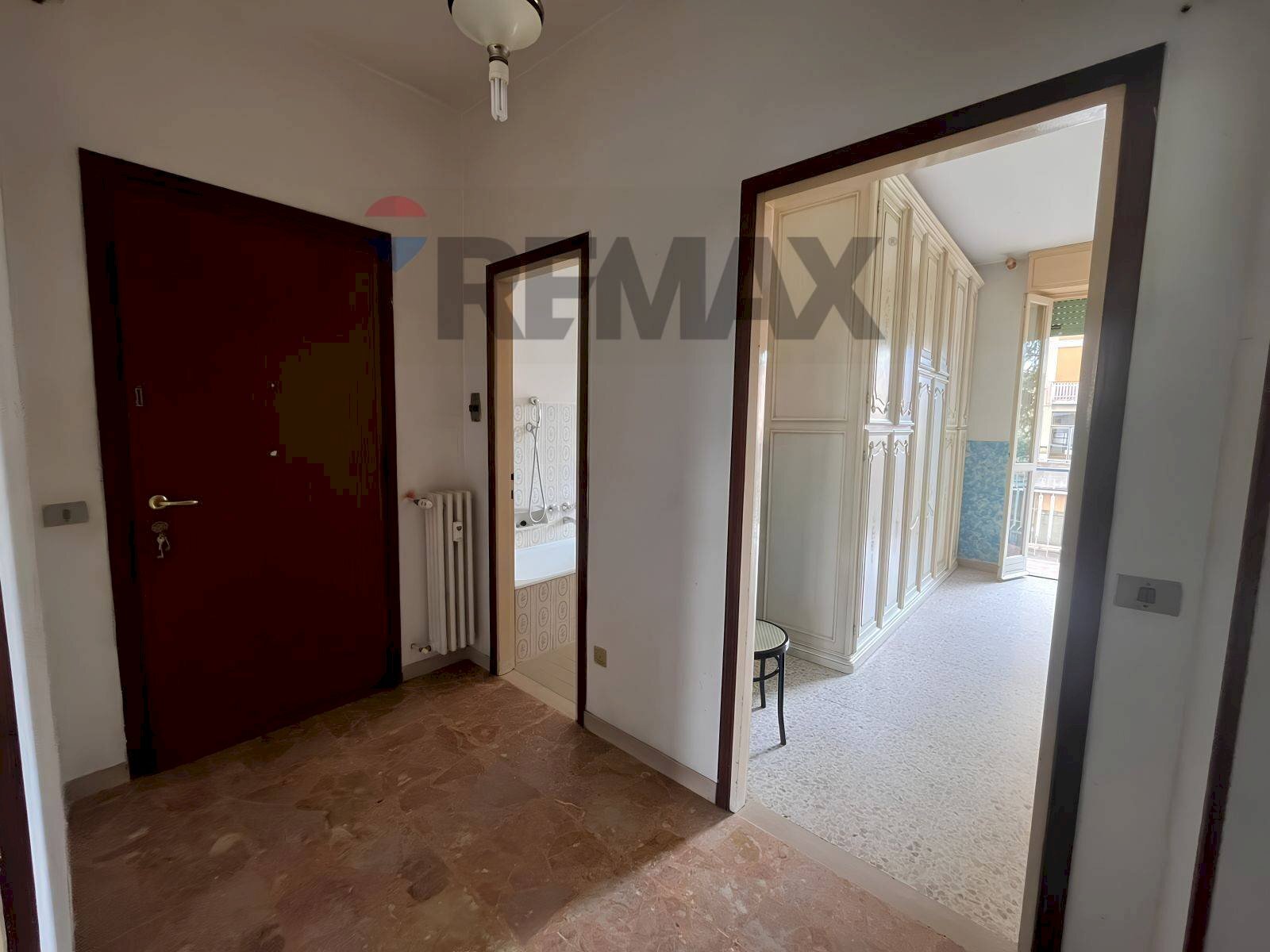 Ingresso - Two-room apartment Via Matteotti
 
23, Tortona - photo 1
