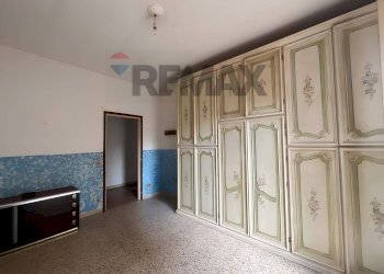 Camera da letto - Two-room apartment Via Matteotti
 
23, Tortona - photo 4