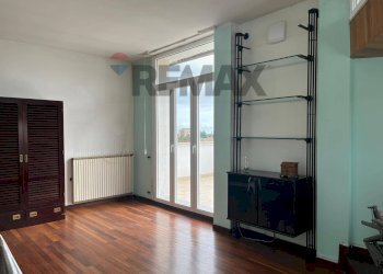 Soggiorno - Appartamento Tortona - foto 4