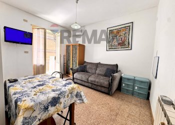 Soggiorno - One-room apartment Viale Cardinal Ginnasi
22, Roma - photo 5