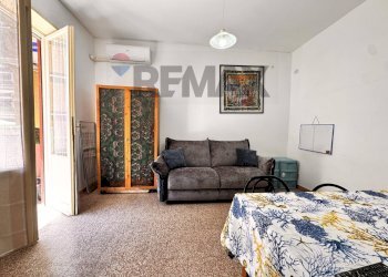 Soggiorno - One-room apartment Viale Cardinal Ginnasi
22, Roma - photo 8