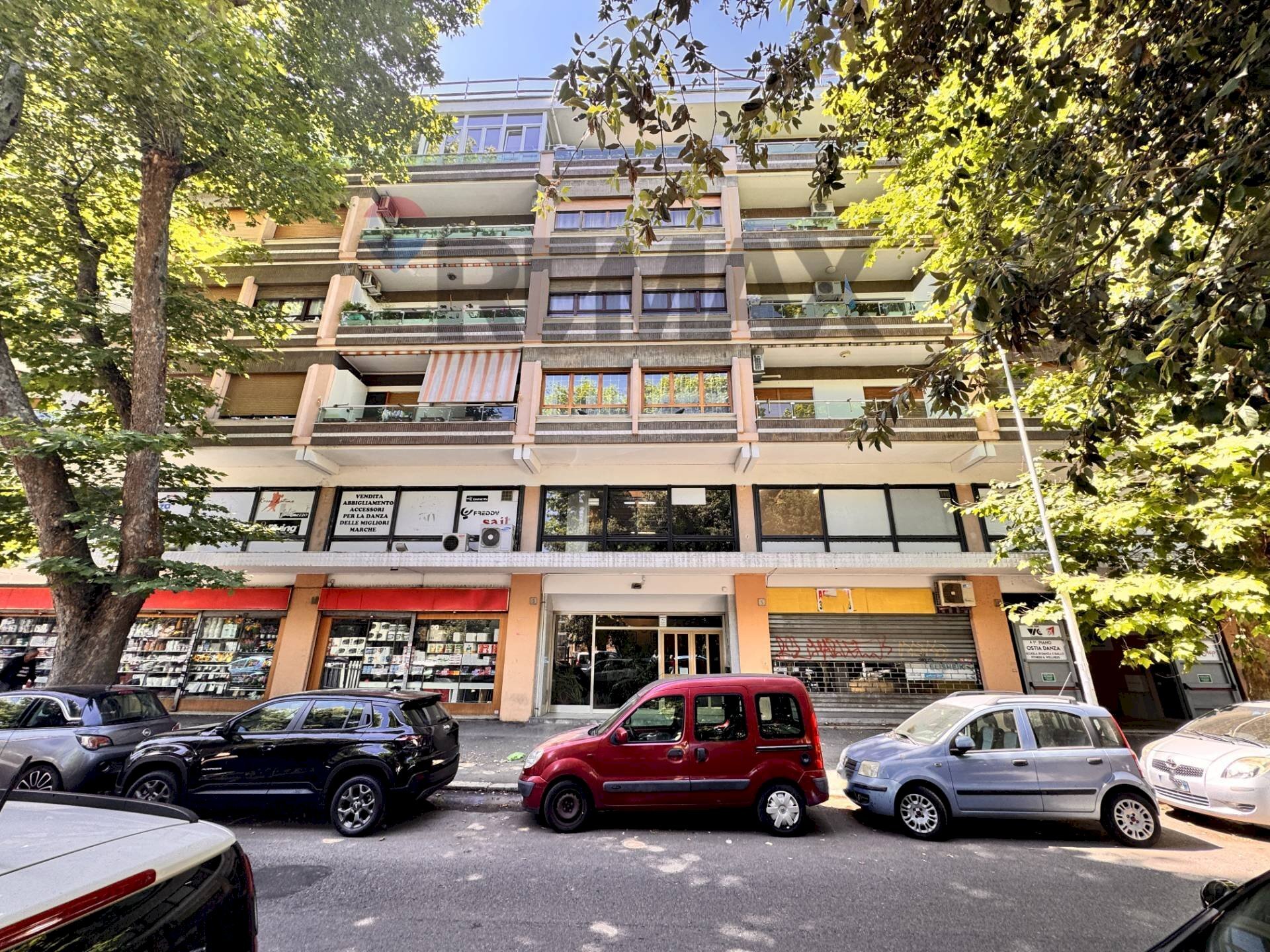 Edificio all\'aperto - Three-room apartment Via Lucio Lepidio
3, Roma - photo 2