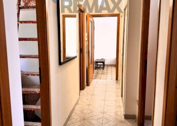 Hall / corridoio - Three-room apartment Via Lucio Lepidio
3, Roma - photo 8