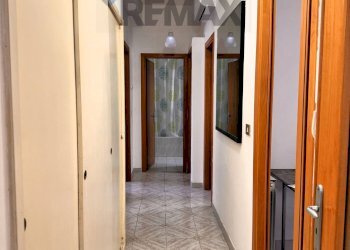 Hall / corridoio - Three-room apartment Via Lucio Lepidio
3, Roma - photo 9