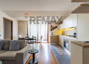 Cucina - Bilocale Via Guglielmo Pepe
 
24, Paderno Dugnano - foto 3