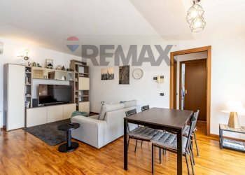 Sala da pranzo - Bilocale Via Guglielmo Pepe
 
24, Paderno Dugnano - foto 11