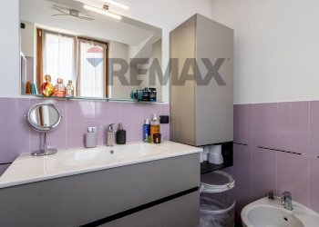 Bagno - Bilocale Via Guglielmo Pepe
 
24, Paderno Dugnano - foto 14
