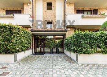 Casa all\'aperto - Bilocale Via Guglielmo Pepe
 
24, Paderno Dugnano - foto 23