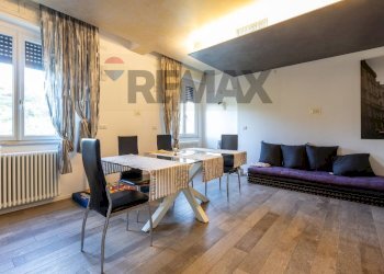 Sala da pranzo - Four-room apartment Via Filzi
 
1, Salsomaggiore Terme - photo 25