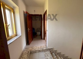 Hall / corridoio - Independent house C/da Pescare
 
snc, Fragneto Monforte - photo 24