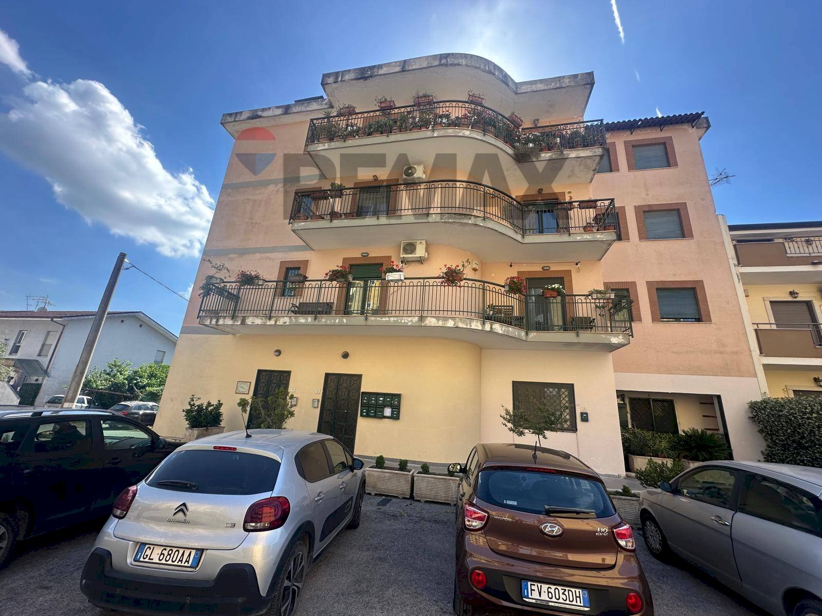 Edificio all\'aperto - Quadrilocale Via Matilde Serao
9, Telese Terme - foto 2