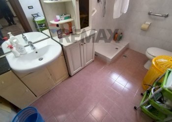 Bagno - Casa semi indipendente PIAZZA CROCI
 
44, San Lupo - foto 19