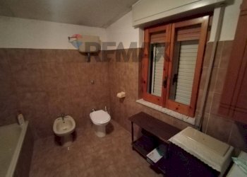 Bagno - Casa semi indipendente PIAZZA CROCI
 
44, San Lupo - foto 30