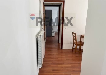 Hall / corridoio - Bilocale via Foscolo
17, Busto Arsizio - foto 12