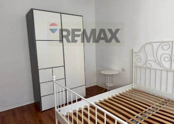 Camera / camera da letto - Bilocale via Foscolo
17, Busto Arsizio - foto 13
