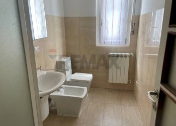 Bagno - Bilocale via Foscolo
17, Busto Arsizio - foto 19