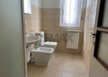 Bagno - Bilocale via Foscolo
17, Busto Arsizio - foto 21