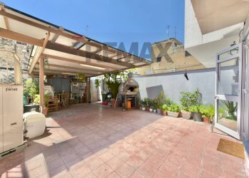 Terrazza - Three-room apartment Via Roma
 
211, Mariglianella - photo 1