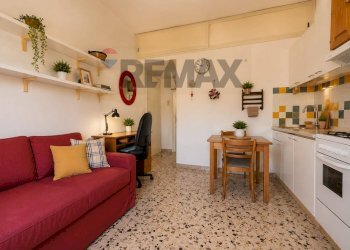 Sala da pranzo - One-room apartment Via San Domenico
96, Napoli - photo 11