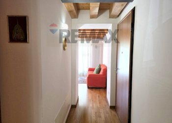 Hall / corridoio - Three-room apartment Via Cal Di Zoc
1, Valdobbiadene - photo 11