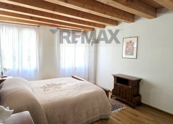 Camera / camera da letto - Three-room apartment Via Cal Di Zoc
1, Valdobbiadene - photo 14
